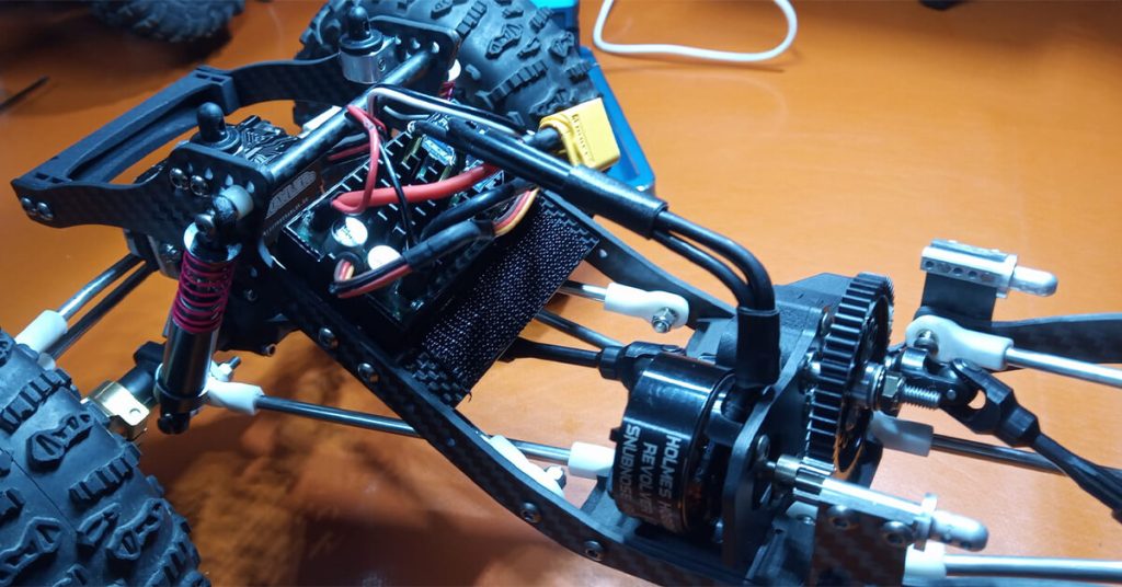 Yuuki™ FS1 V1 Maxxx™ LCG AMS Chassis Kit