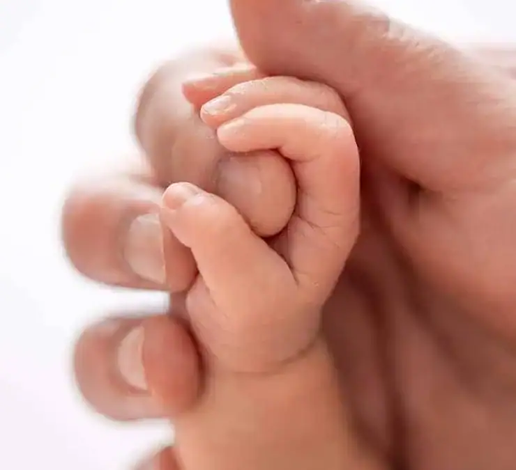 Why I Always Include Detail Photos in My Newborn Sessions