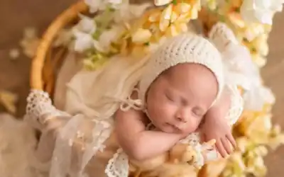 15 Creative Newborn Photography Ideas for Stunning Baby Photos