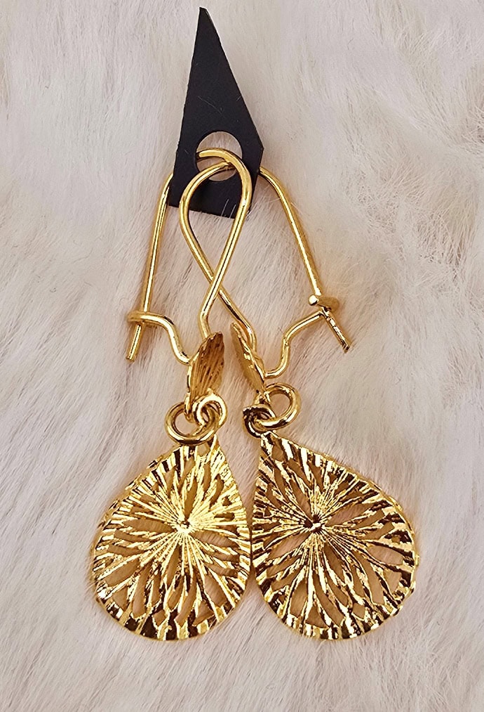 Teardrop Filigree Drop Earrings – Elegant Sunburst Design (E-002)