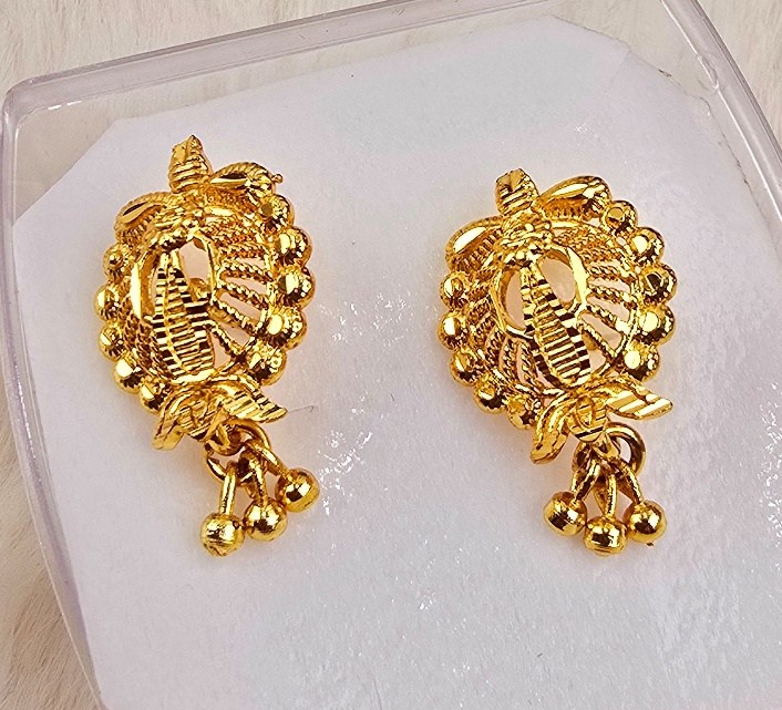Stud Earrings with Triple Bead Drops (E-009)