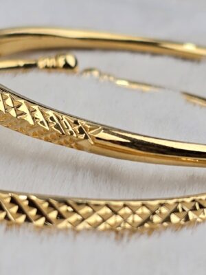 Adjustable Gold-Tone Bangles (B-131)