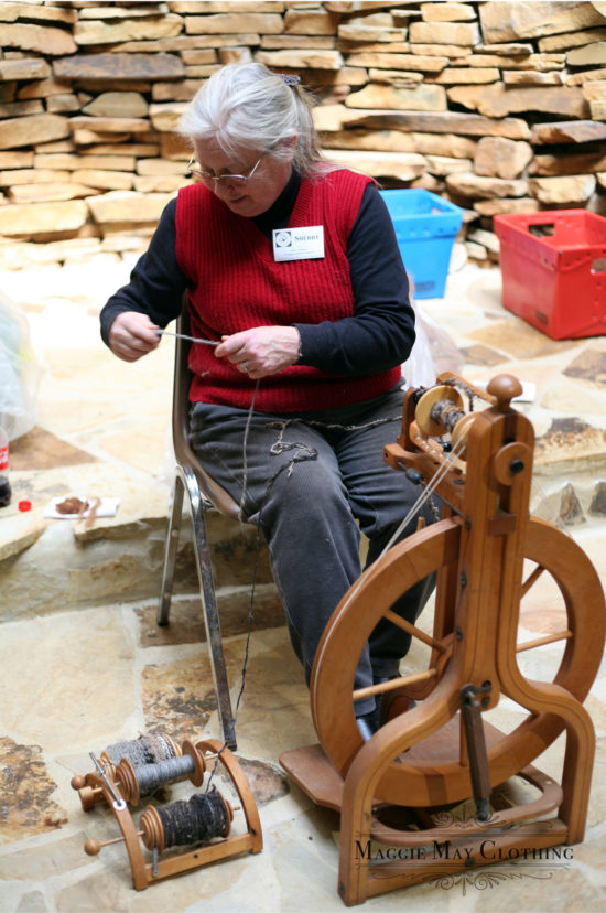 Spinning wool