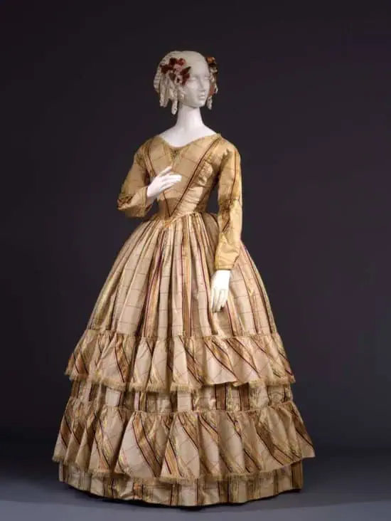 The Romantic Era 1820-1850 – Maggie May Clothing- Fine Historical Fashion