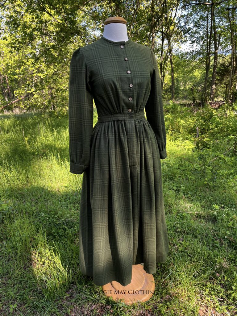 19th century casual dress Mid-Late Appalachian work dresses – Maggie May Clothing- Fine Historical Fashion Color:Bright Red jcpenney beach dresses Casual date nights Ball gown irremovable soft tulle waist