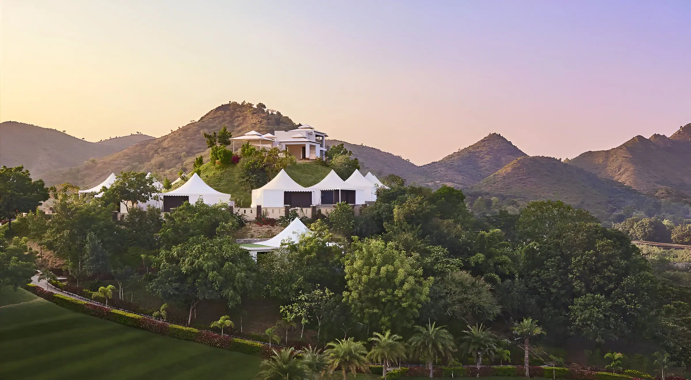 Taj Aravali Resort & Spa Udaipur wedding