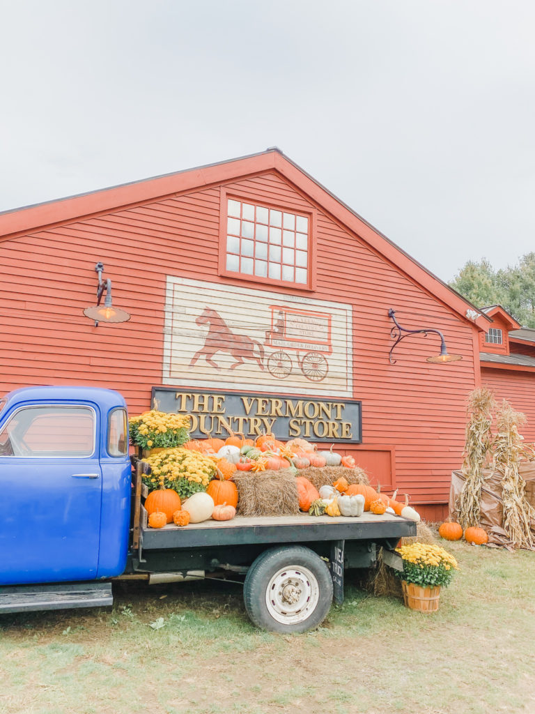 Planning a trip to New England in the fall? Here are the best things to do in New England in the fall.
