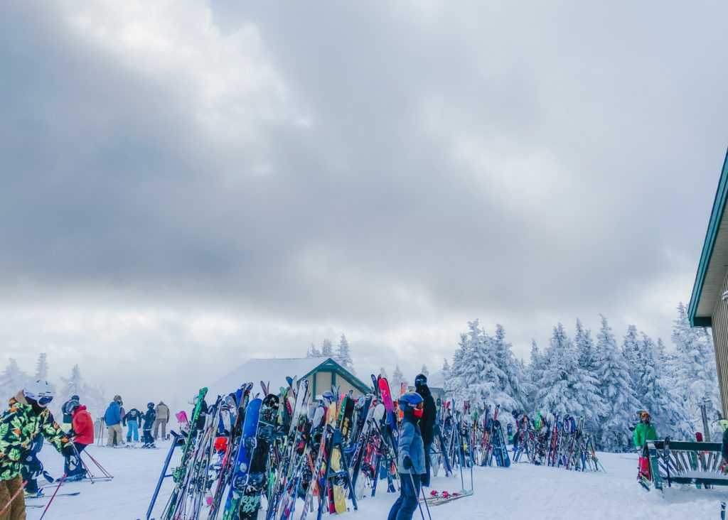 New England Ski Resorts: A Comprehensive Guide to skiing the East