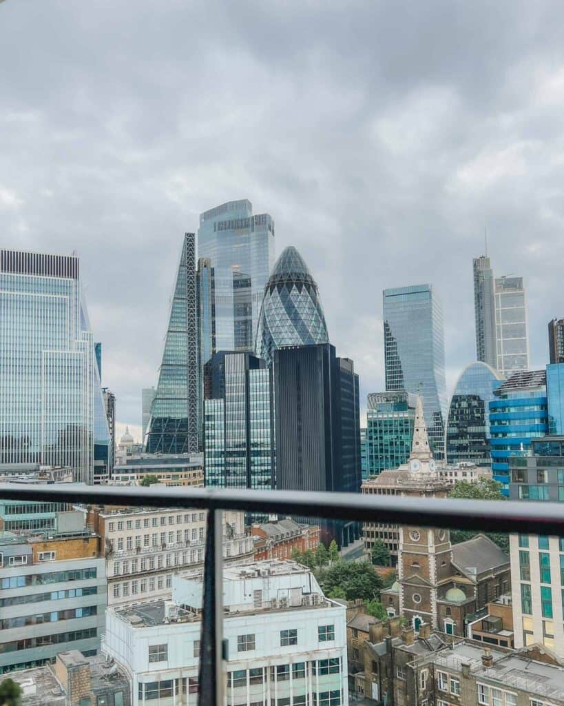 One of the best rooftop bars to add to your 4 day London itinerary is this view of London's skyline from Florattica Restaurant.