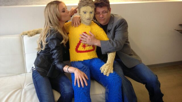 Much groping was had that day. @michelemorrow @nerdist @SeanAstin
