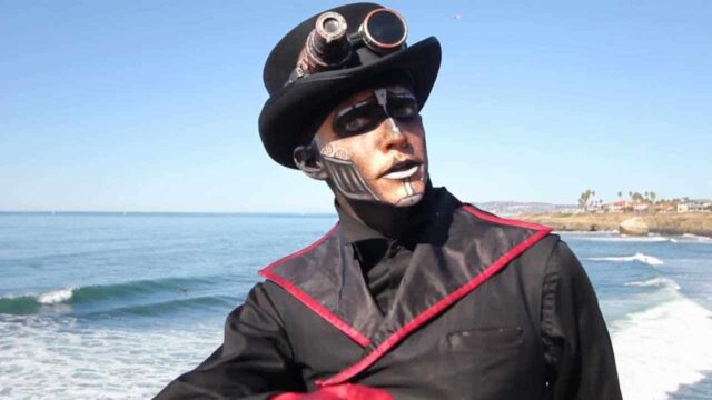 Steam Powered Giraffe’s “Honeybee”