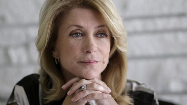 Untruth: Wendy Davis Supports Open Carry