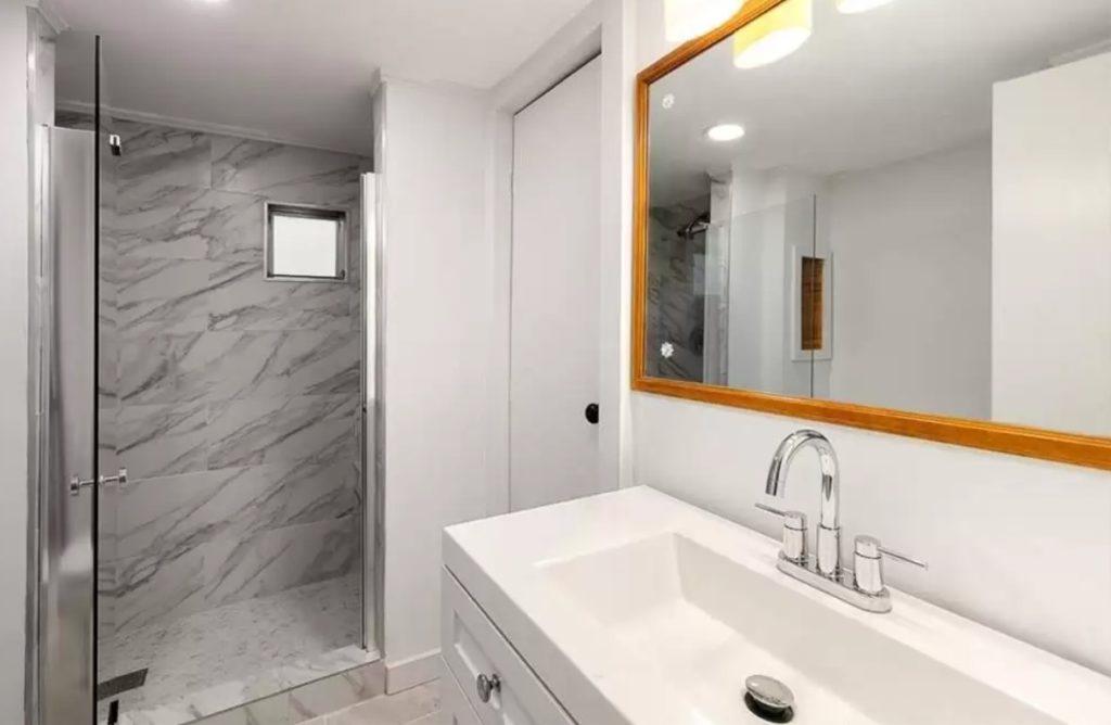 1968 bathroom 1024x668