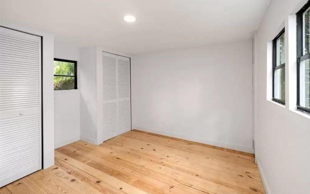 1968 bedroom 1024x642