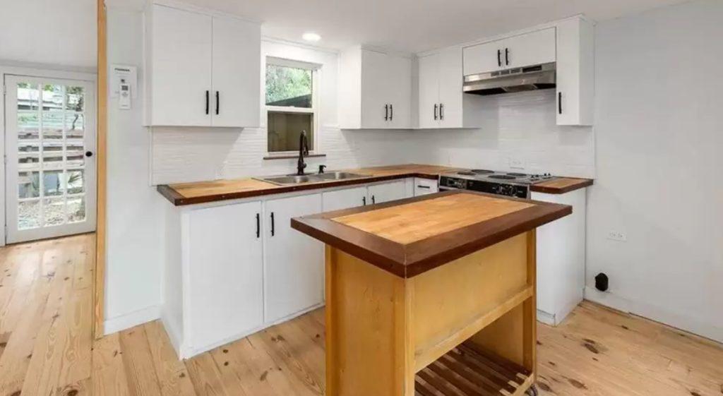 1968 kitchen 1024x561