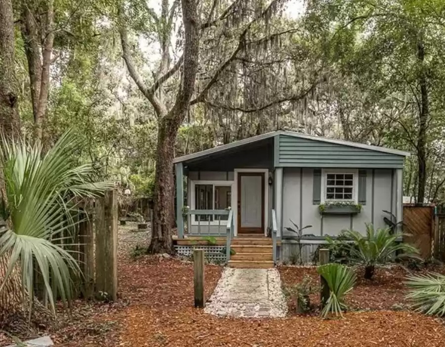 1968 mobile home remodel exterior