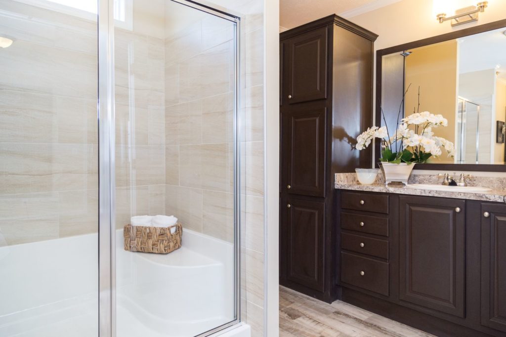 926 advantage plus master bath 1024x682