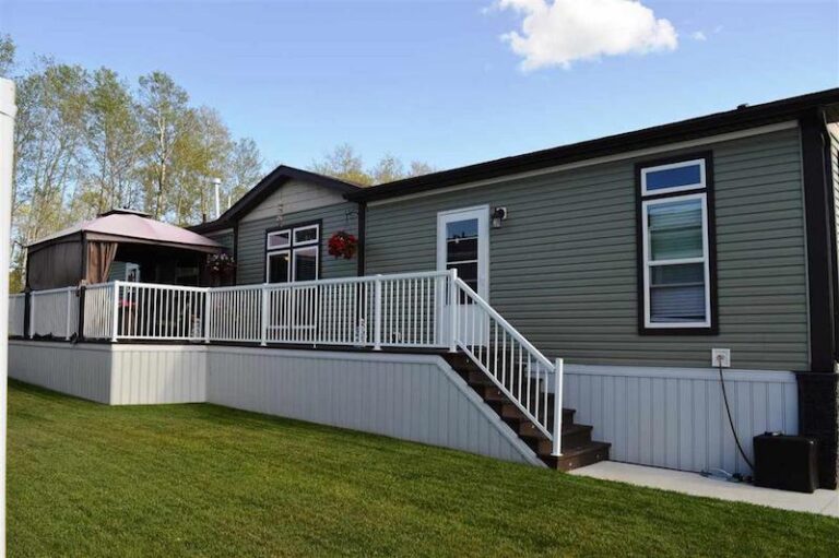 Beautiful Single Wides in Canada Exterior