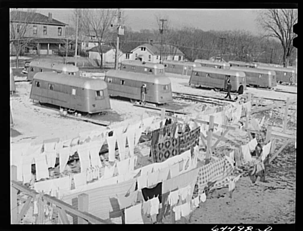 Burlington Iowa Acres mobile home park for WWII Feb 1942 Burlington Iowa Acres mobile home park for WWII Feb 1942