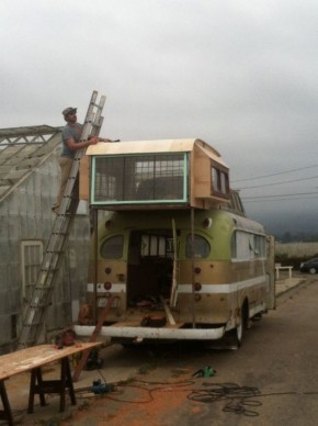 vintage buses-Cosmic Collider Vintage Bus Remodel - Building the 2nd Story