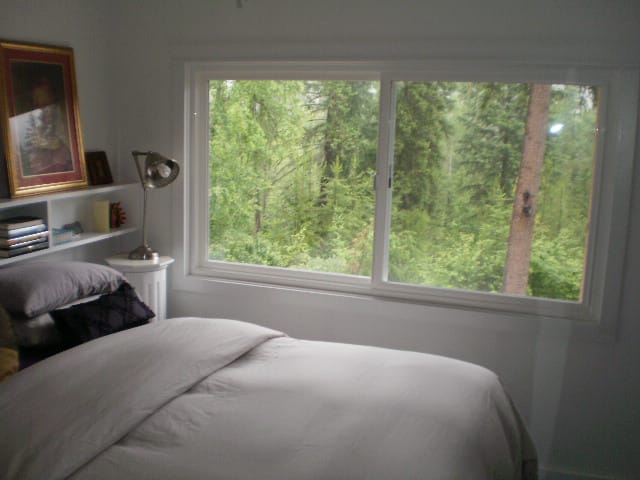 single wide master bedroom update