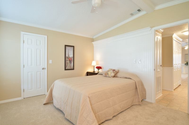 manufactured home makeover-Remodeled Manufactured Homes for sale in Florida_ Guest Bedroom