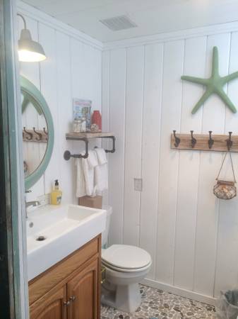beach cottage bathroom mobile home