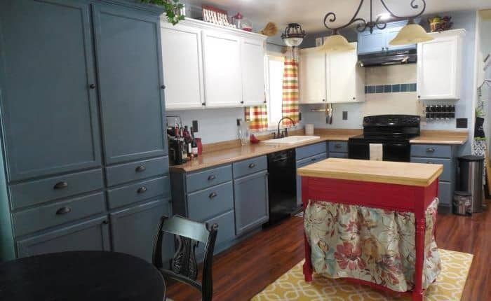 farmhouse-grey-kitchen farmhouse-grey-kitchen