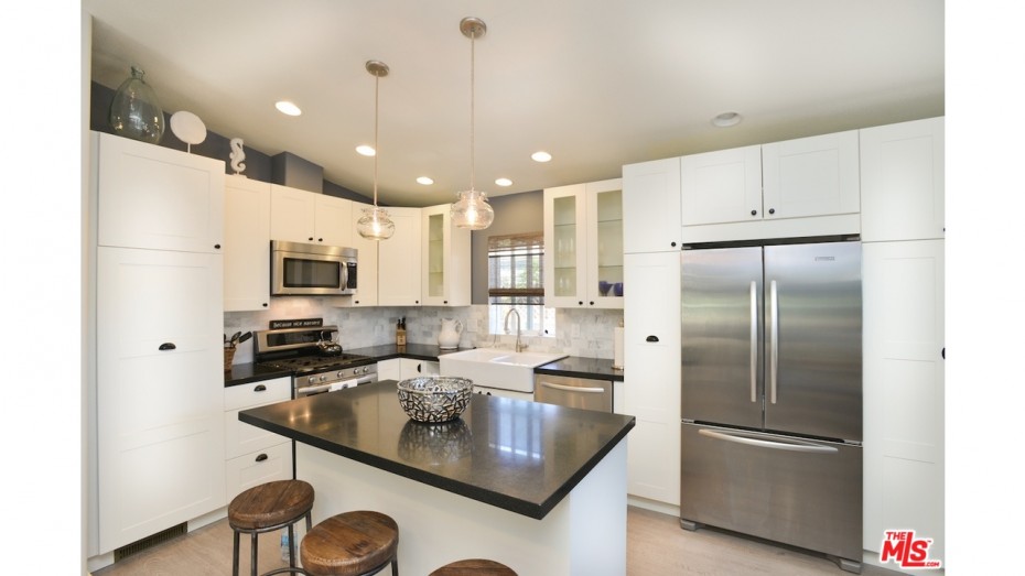 mobile home remodeling ideas - use lots of different lighting