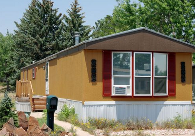 favorite Craigslist mobile home finds - exterior 