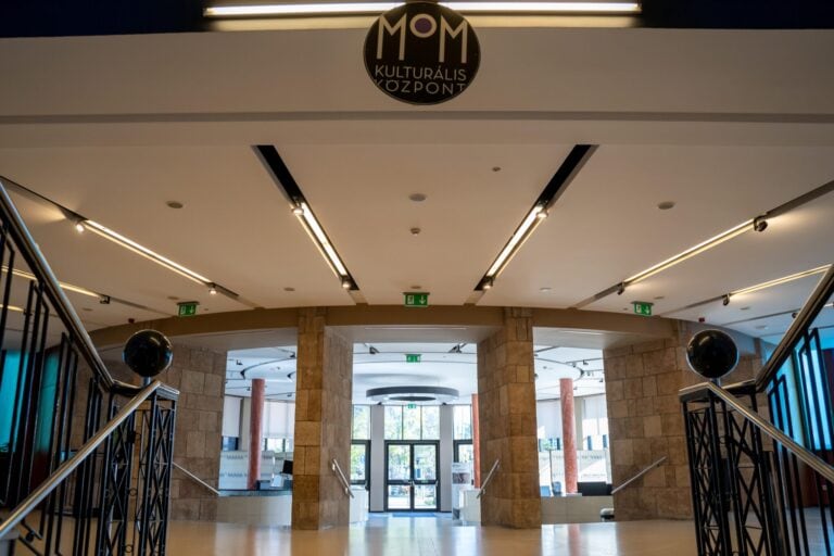 MOMkult