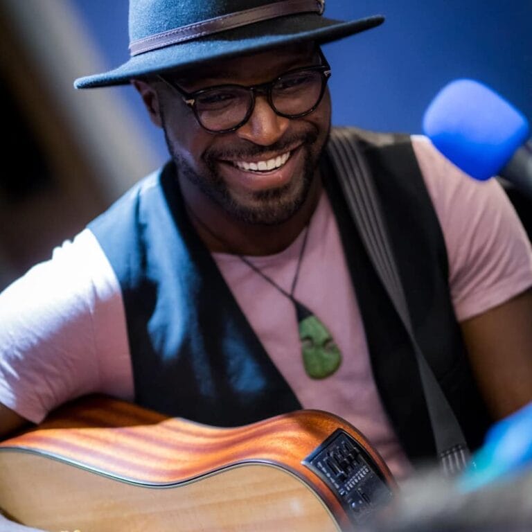 KEVIN DAVY WHITE