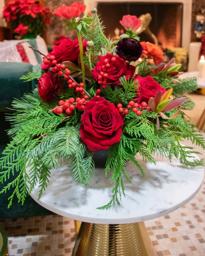 Traditional_Modern_Holiday_Decor_Soft_Seating_Christmas_Decor_Event_Rentals_Jacksonville