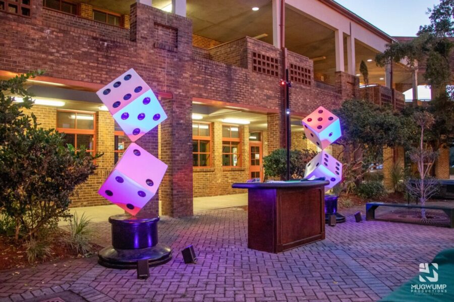 Casino-Themed-Party-Decor