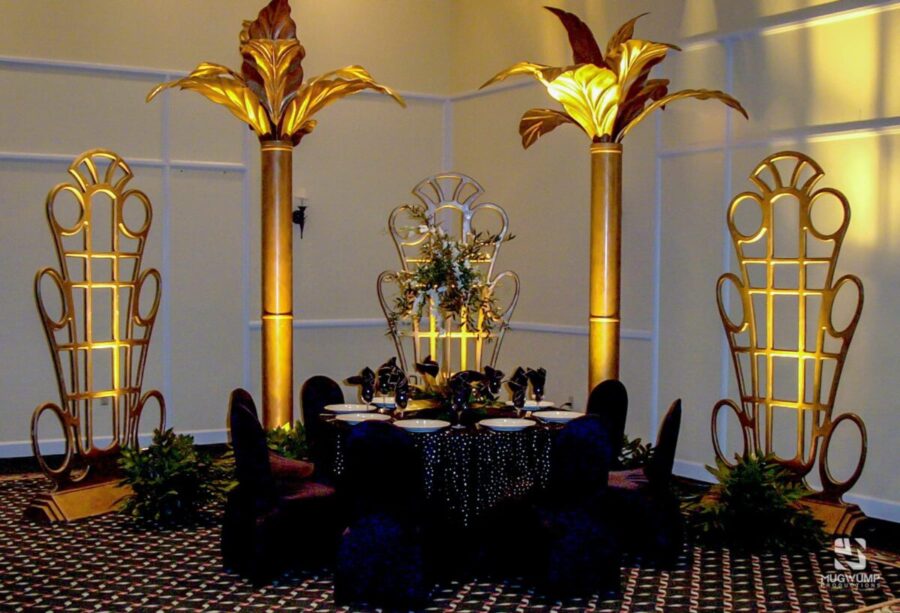 Gold-And-Black-Event-Decor