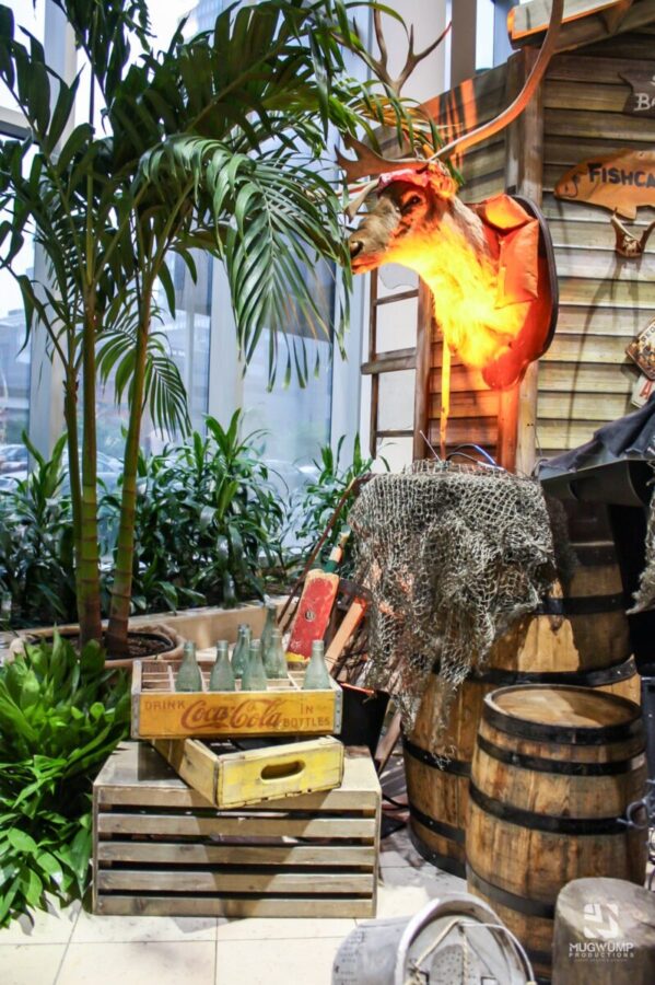 Swamp-Themed-Event-Decor
