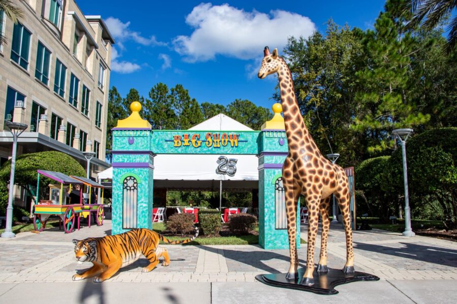 Zoo-Themed-Party-Decor