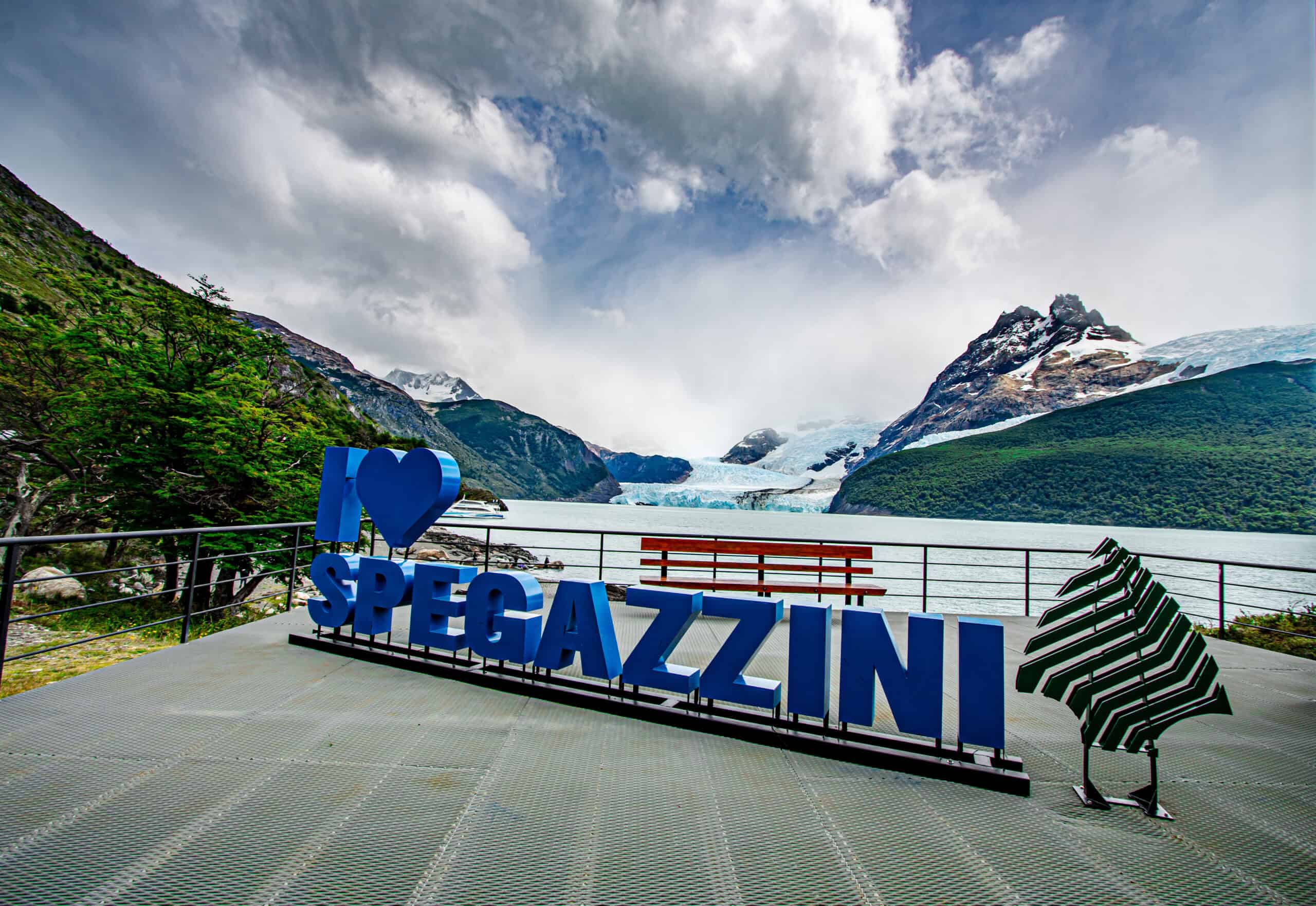 I Love Spegazzini sign on the Todo Glaciares excursion, El Calafate