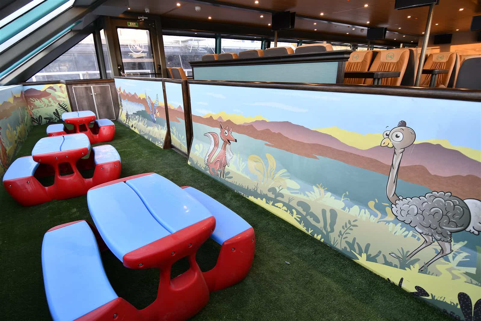 Sector infantil del Crucero María Turquesa – Glaciares Gourmet apto familias