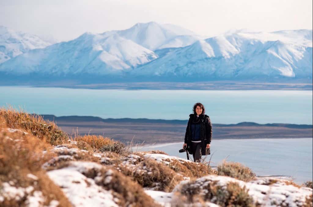 Mirante do Cerro Frías 4x4 com vista para o Lago Argentino e montanhas nevadas