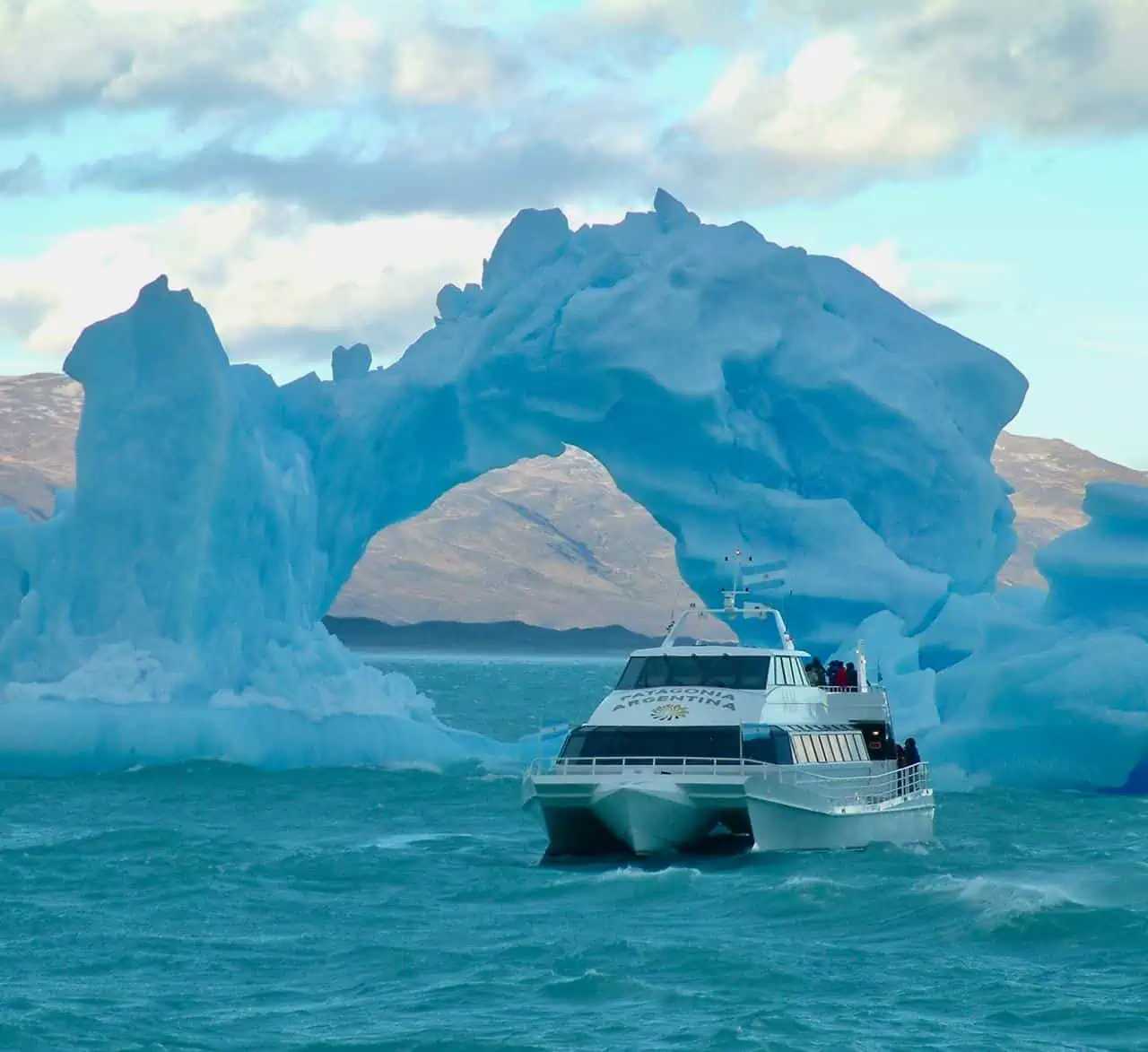 Navegación Glaciar Viedma en el Lago Viedma, El Chaltén