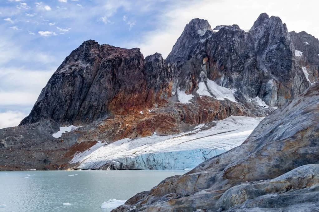 Mountains of the Sorondo range and the Ojo del Albino Glacier, Ushuaia