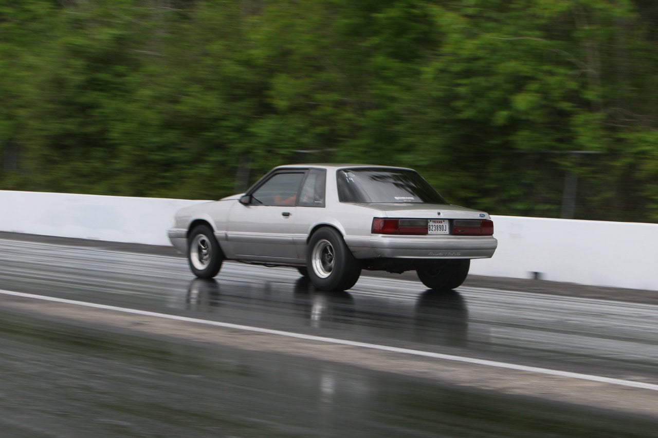 Classic car racing at Mustang Week event in Texas 2026.