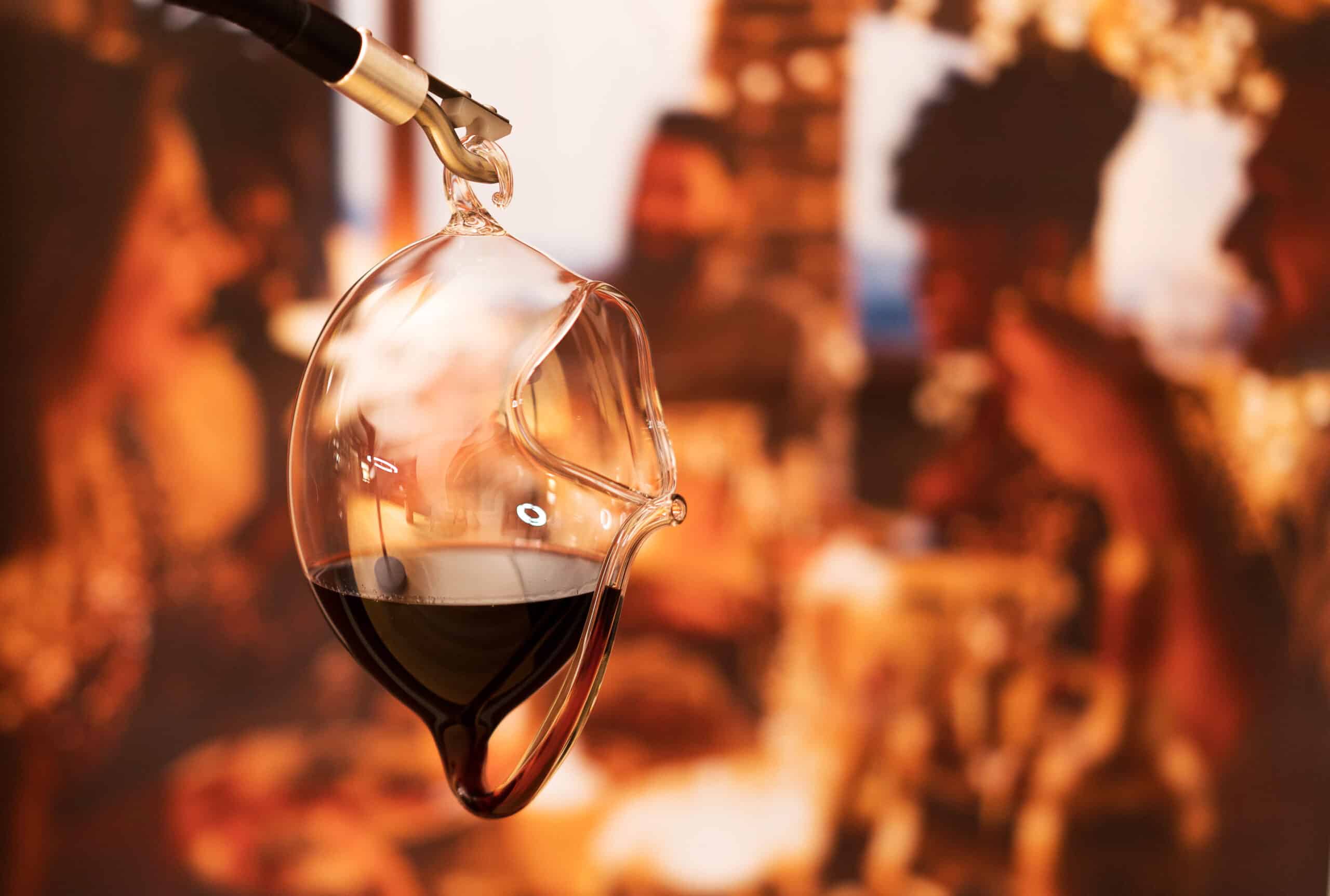 Weinglas für Tetraplegiker