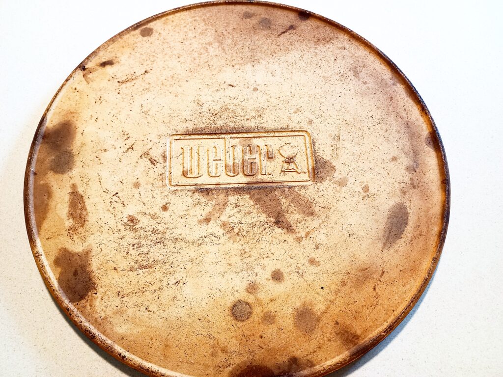 weber pizza stone