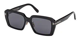 Stylish black sunglasses with wide lenses, perfect for UV protection and fashion.
