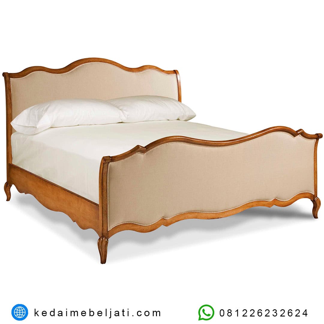 Tempat Tidur Antik
