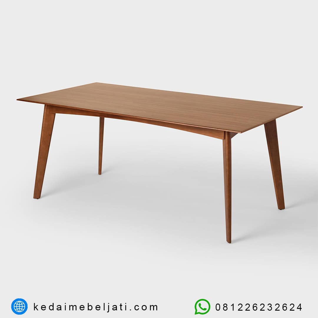 Meja Makan Vintage