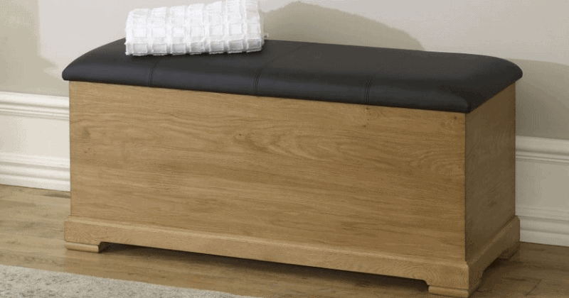 desain furniture kayu untuk ruang tamu modern