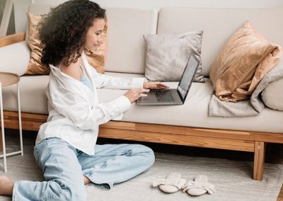 5 Jenis Sofa yang Cocok untuk Ruang Tamu Sempit dan Cara Memilihnya